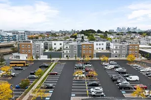 60 Cross St E, Somerville, MA 02145 - Photo 25