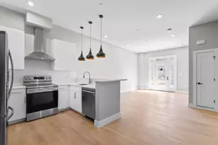 60 Cross St E, Somerville, MA 02145 - Photo 3