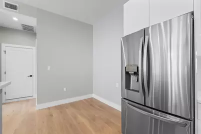 60 Cross St E #105, Somerville, MA 02145 - Photo 11