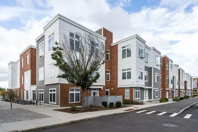 60 Cross St E #105, Somerville, MA 02145 - Photo 1