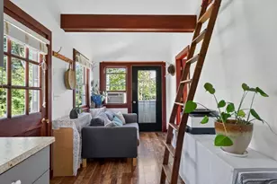 21 W Spring St, Tisbury, MA 02568 - Photo 25