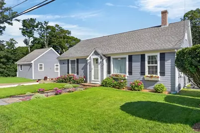 21 W Spring St, Tisbury, MA 02568 - Photo 1