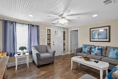 21 W Spring St, Tisbury, MA 02568 - Photo 9