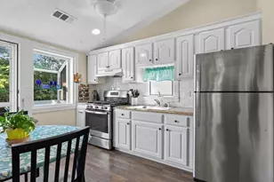 21 W Spring St, Tisbury, MA 02568 - Photo 21