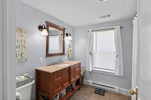 21 W Spring St, Tisbury, MA 02568 - Photo 19