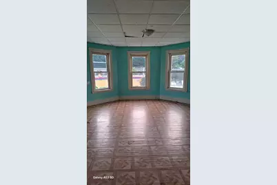 7 Preston St, Worcester, MA 01610 - Photo 17