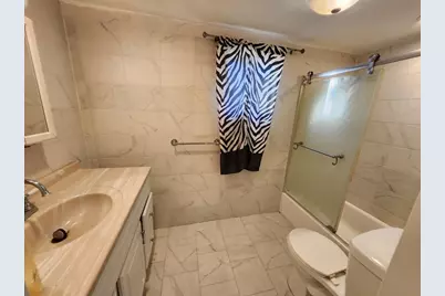 89 Sayles St, Lowell, MA 01851 - Photo 9