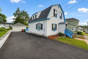 89 Sayles St, Lowell, MA 01851 - Photo 3