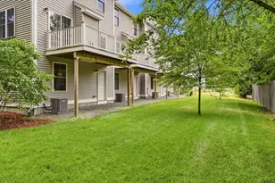 18 Dumaine Ave, Nashua, NH 03063 - Photo 33