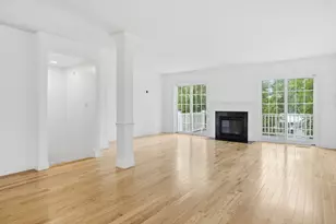 18 Dumaine Ave, Nashua, NH 03063 - Photo 7
