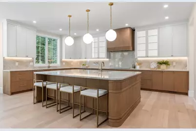 308 Prince, Newton, MA 02465 - Photo 9