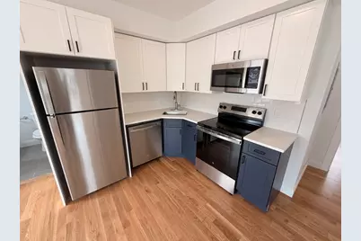 33 Pleasant St #1, Leominster, MA 01453 - Photo 3