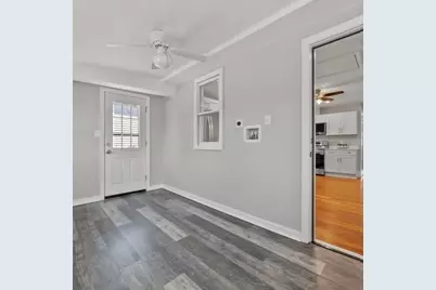 18 Mystic St #2, Medford, MA 02155 - Photo 7