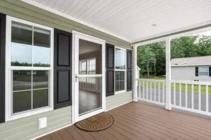 102 Topaz Ter, Gardner, MA 01440 - Photo 5