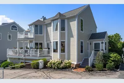 5 1/2 Rackliffe St #51/2, Gloucester, MA 01930 - Photo 5
