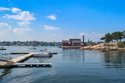 5 1/2 Rackliffe St #51/2, Gloucester, MA 01930 - Photo 19
