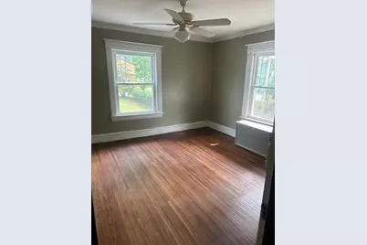 19 Wellesley Rd, Holyoke, MA 01040 - Photo 17