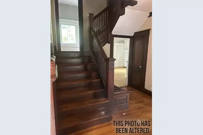 19 Wellesley Rd, Holyoke, MA 01040 - Photo 11