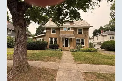 19 Wellesley Rd, Holyoke, MA 01040 - Photo 3