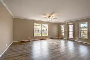 102 Topaz Ter, Gardner, MA 01440 - Photo 7