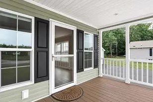 102 Topaz Ter, Gardner, MA 01440 - Photo 5