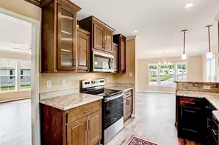 102 Topaz Ter, Gardner, MA 01440 - Photo 17