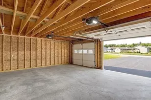 102 Topaz Ter, Gardner, MA 01440 - Photo 35