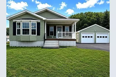 102 Topaz Terrace, Gardner, MA 01440 - Photo 3