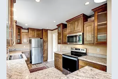 102 Topaz Terrace, Gardner, MA 01440 - Photo 15