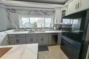 21 Train St, Boston, MA 02122 - Photo 9