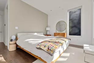 519 E 1st St, Boston, MA 02127 - Photo 7