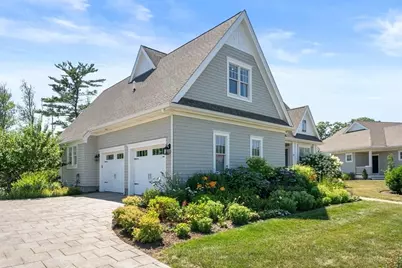 29 Chittenden Ln #29, Cohasset, MA 02025 - Photo 3