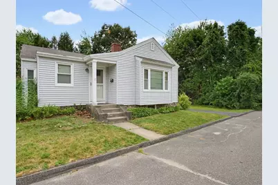 17 Reynolds St, Worcester, MA 01606 - Photo 5