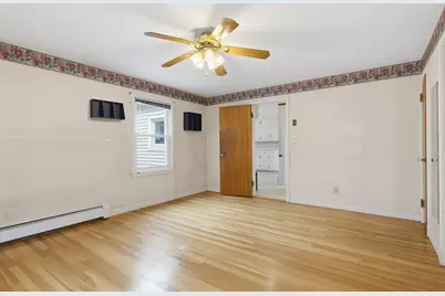 17 Reynolds St, Worcester, MA 01606 - Photo 21