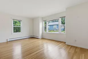 17 Reynolds St, Worcester, MA 01606 - Photo 11