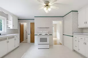 17 Reynolds St, Worcester, MA 01606 - Photo 17