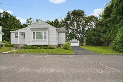 17 Reynolds St, Worcester, MA 01606 - Photo 1