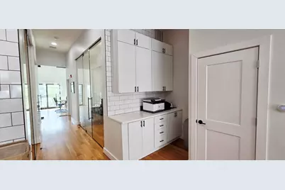 82 Chelsea St #1, Boston, MA 02128 - Photo 5