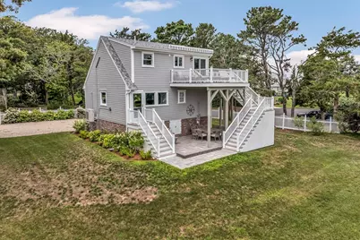4 Arrowhead Cir, Sandwich, MA 02537 - Photo 7