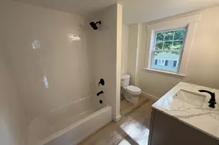 82 Hartwell St, Southbridge, MA 01550 - Photo 19