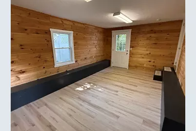 82 Hartwell St, Southbridge, MA 01550 - Photo 15
