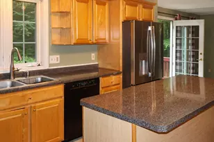 94 Whitins Rd, Sutton, MA 01590 - Photo 3