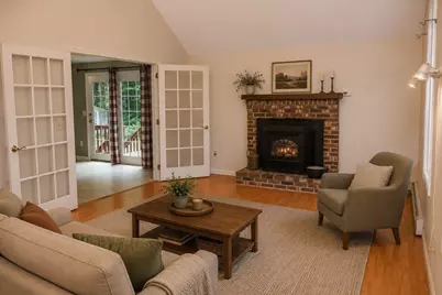 94 Whitins Rd, Sutton, MA 01590 - Photo 9