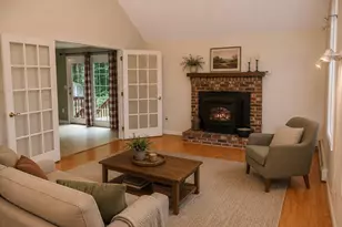 94 Whitins Rd, Sutton, MA 01590 - Photo 9
