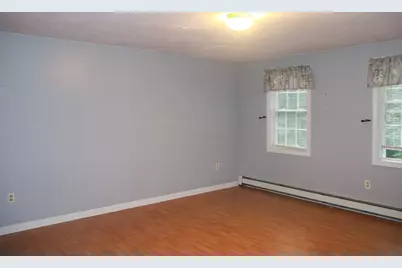 94 Whitins Rd, Sutton, MA 01590 - Photo 15