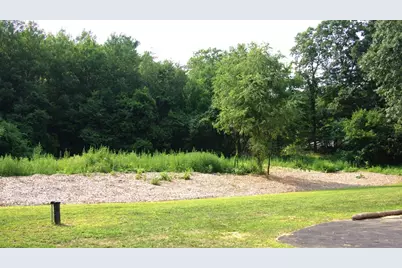 95 A.F. Putnam, Charlton, MA 01507 - Photo 33