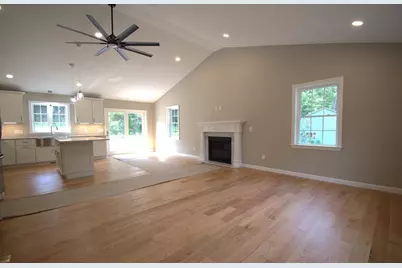 95 A.F. Putnam, Charlton, MA 01507 - Photo 9