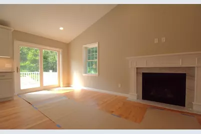 95 A.F. Putnam, Charlton, MA 01507 - Photo 11