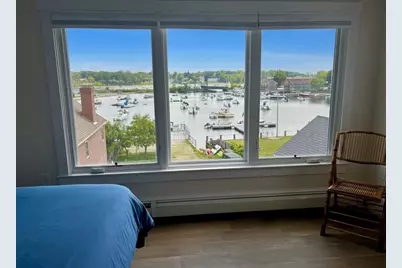 38 Central St #2, Manchester by the Sea, MA 01944 - Photo 9