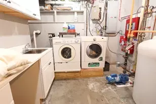 38 Central St, Manchester by the Sea, MA 01944 - Photo 13